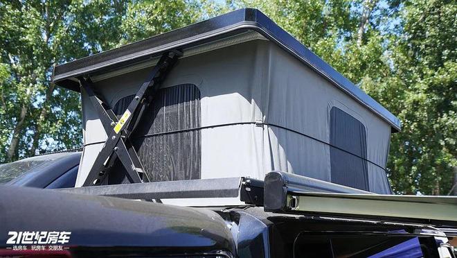 通勤露营全OK驿舟先锋官V升顶宿营车不朽情缘电子游戏1798万元三张床(图2) 通勤露营全OK驿舟先锋官V升顶宿营车不朽情缘电子游戏1798万元三张床(图2)