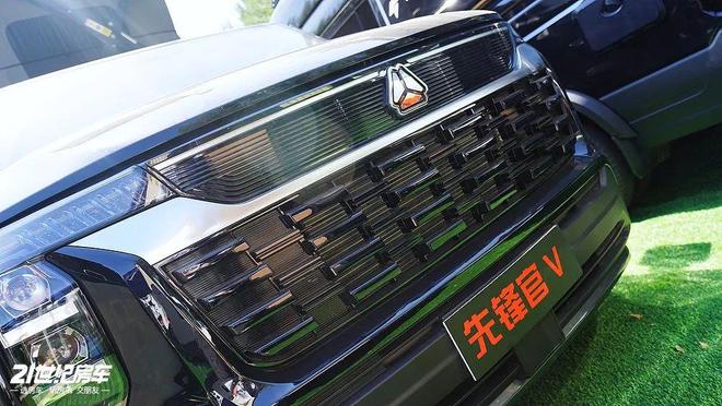 通勤露营全OK驿舟先锋官V升顶宿营车不朽情缘电子游戏1798万元三张床(图7) 通勤露营全OK驿舟先锋官V升顶宿营车不朽情缘电子游戏1798万元三张床(图7)