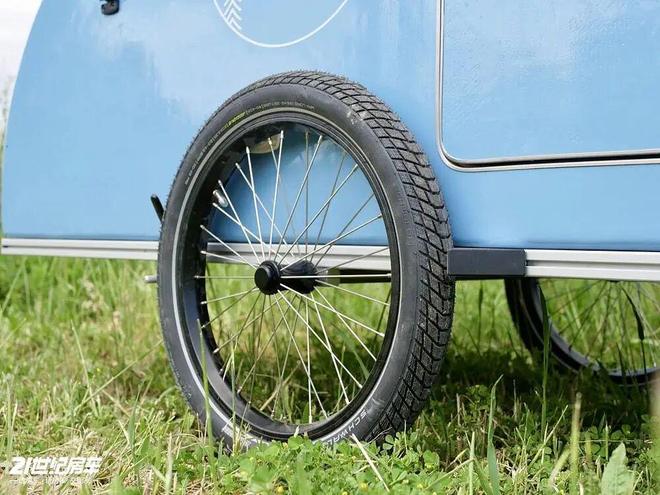 式浪漫！Nirvana Van自行车移动小窝不朽情缘网站29万元起54kg水滴房车的法(图7)