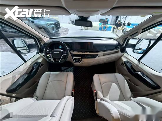 ：上汽大通MAXUS房车家族不朽情缘首页2025成都车展(图5)